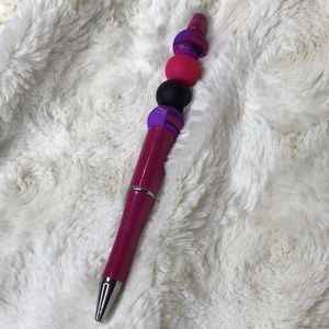 Handcrafted beaded pen. Hot pink/purple/black. Made with bpa free silico…